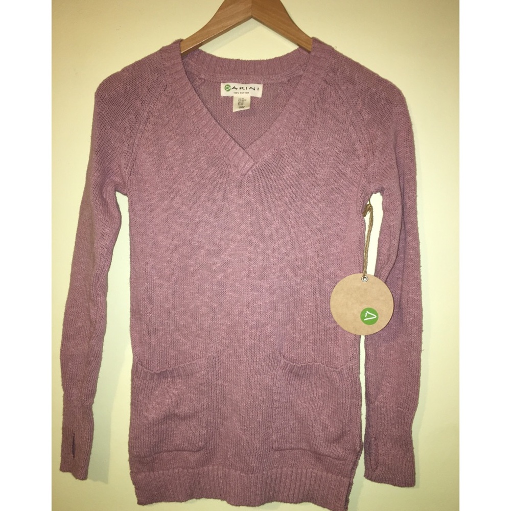 DAKINI SWEATER NWT SX.